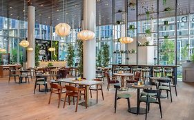 Innside Melia Amsterdam 4*